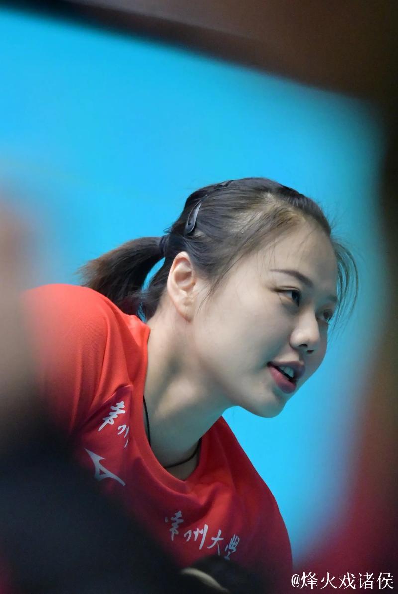 龚翔宇:中国女排潜力无限 队伍未来将更加强大 龚翔宇:中国女排潜力无限 队伍未来将更加强大